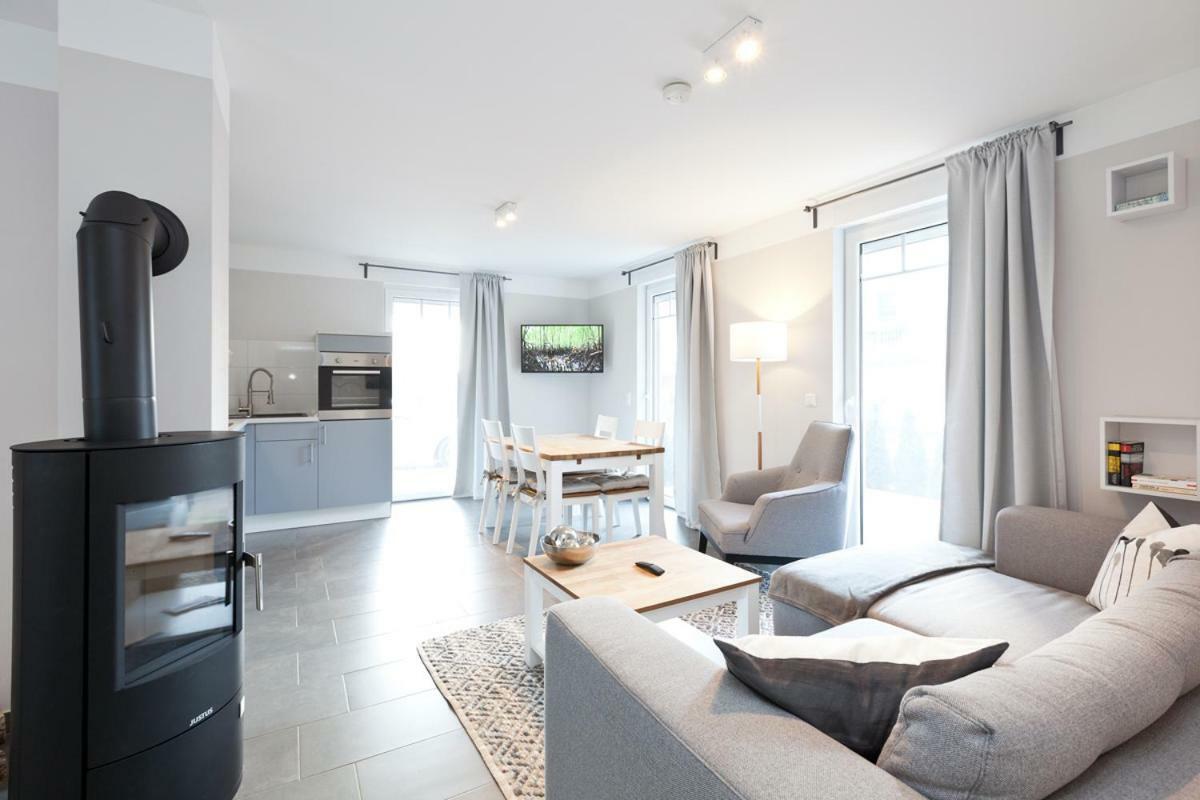 Apartment Unter Den Kiefern Röbel Εξωτερικό φωτογραφία